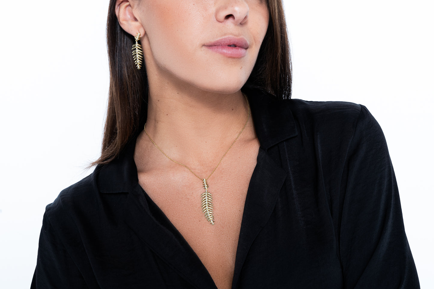 Orecchini Wings in argento 925 placcato oro 18 kt e zirconi bianchi naturali